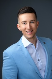 Dusan Grubisic - Headshot 1